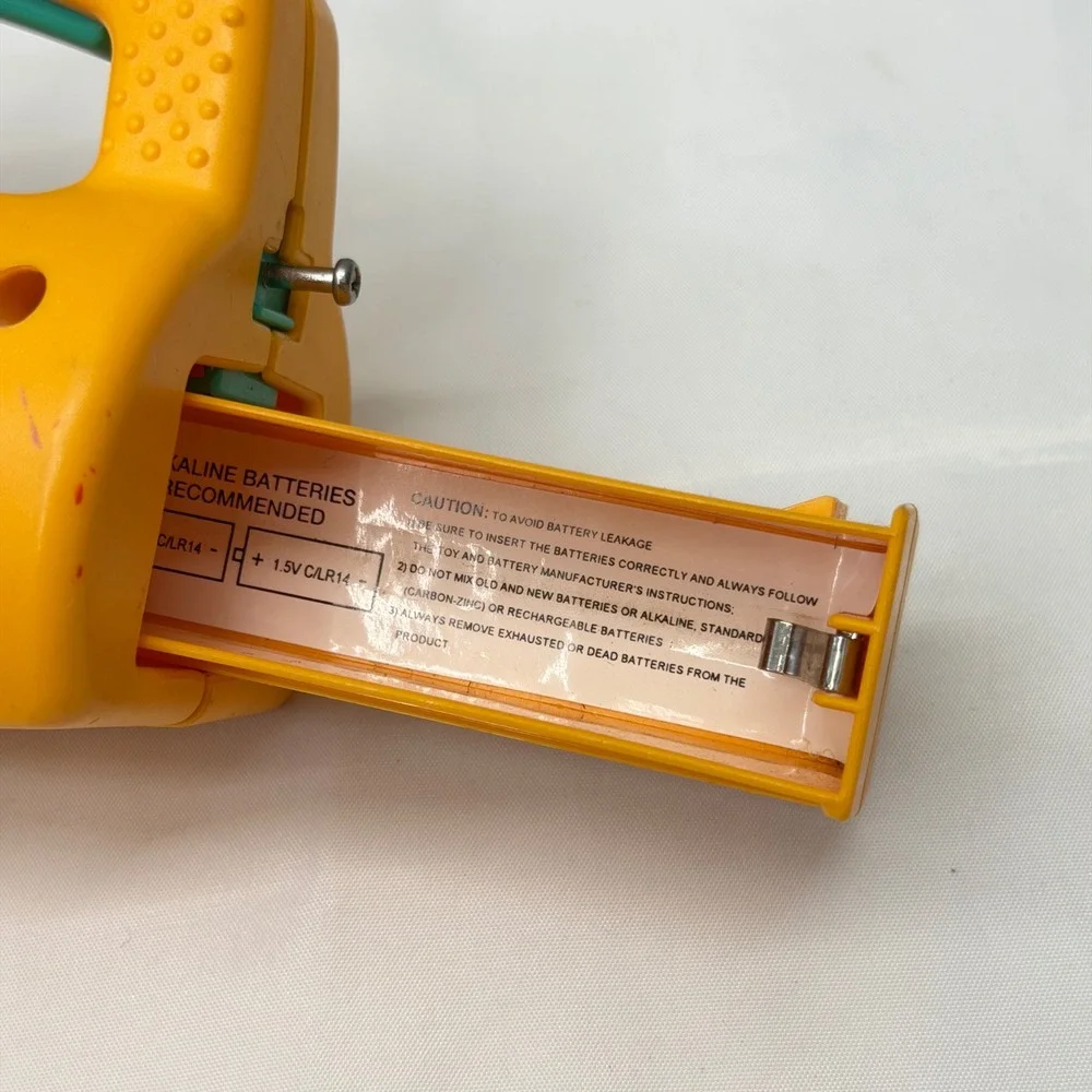 Playskool Red Light Green Light Flashlight Vintage Yellow Kids Toy As-Is